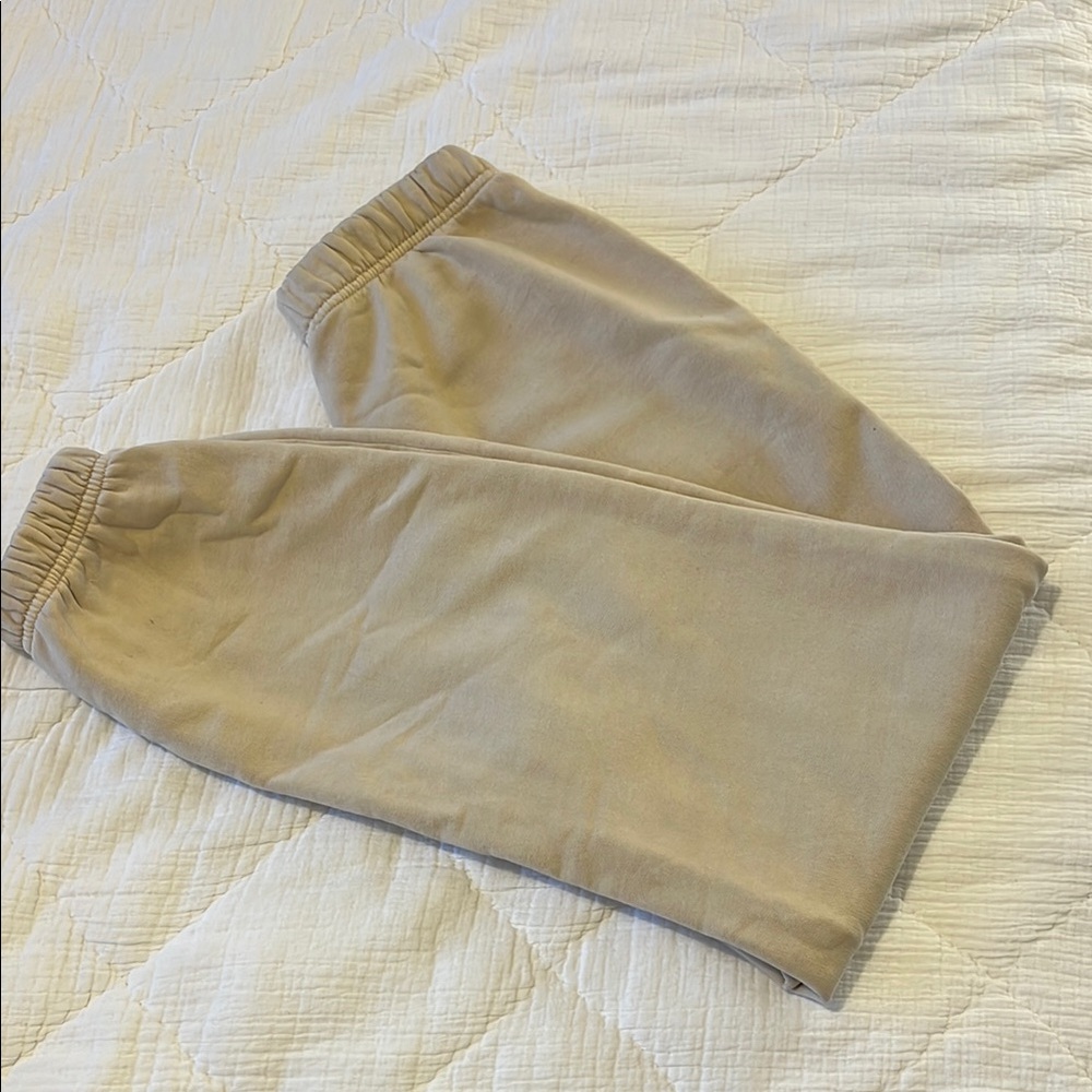 Wilfred Free Cream Joggers from Aritzia